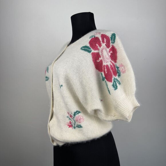 Vintage 80s 90s Angora Blend Floral Cardigan Short Sleeve, Made in Hong Kong - Picture 4 of 15